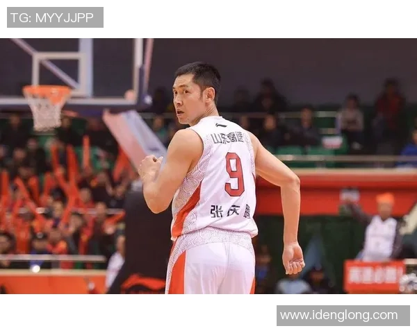 张庆鹏：从篮球场上的拼搏到人生路上的坚持与奋斗